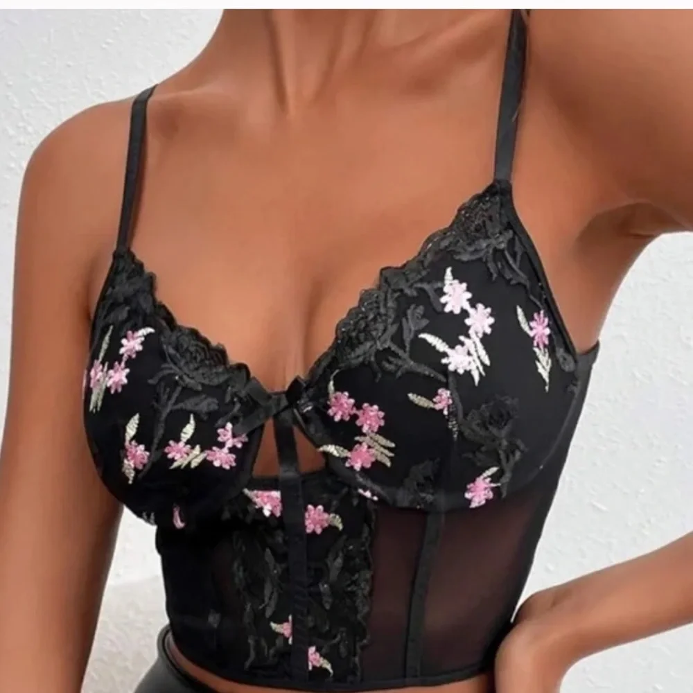 Boho black floral lace sheer corset style bralette crop - Picture 1 of 4